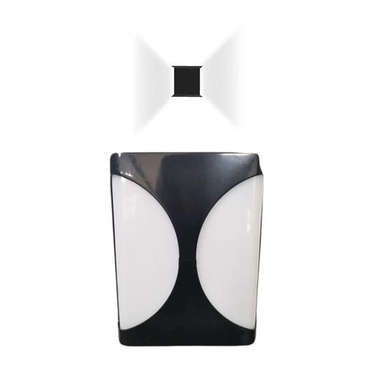 Aplique de Pared con acabado Negro (Diseño Cuadrado) - Luz Blanca 6,000K Integrada para Exterior