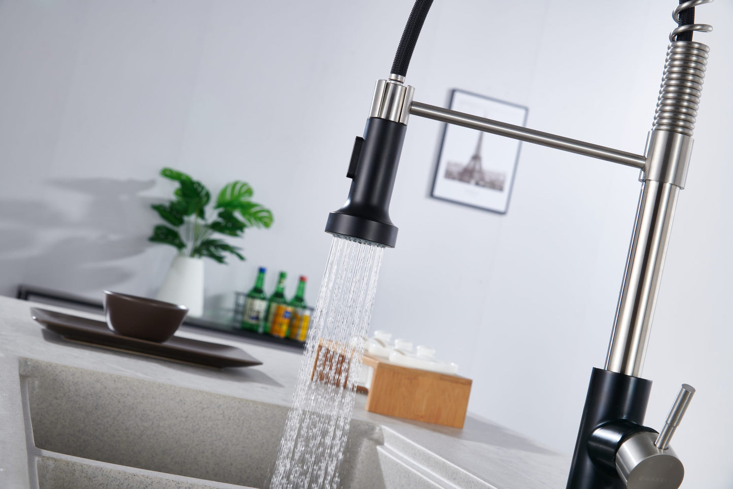 Grifo Monomando Extensible GASCO para Fregadero en Negro y Gris Mate - VERONA