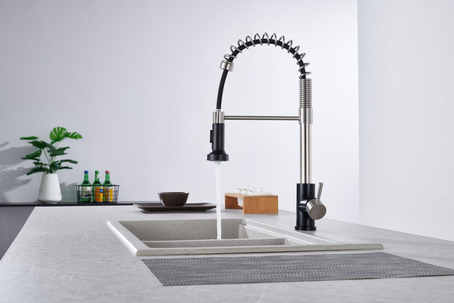 Grifo Monomando Extensible GASCO para Fregadero en Negro y Gris Mate - VERONA