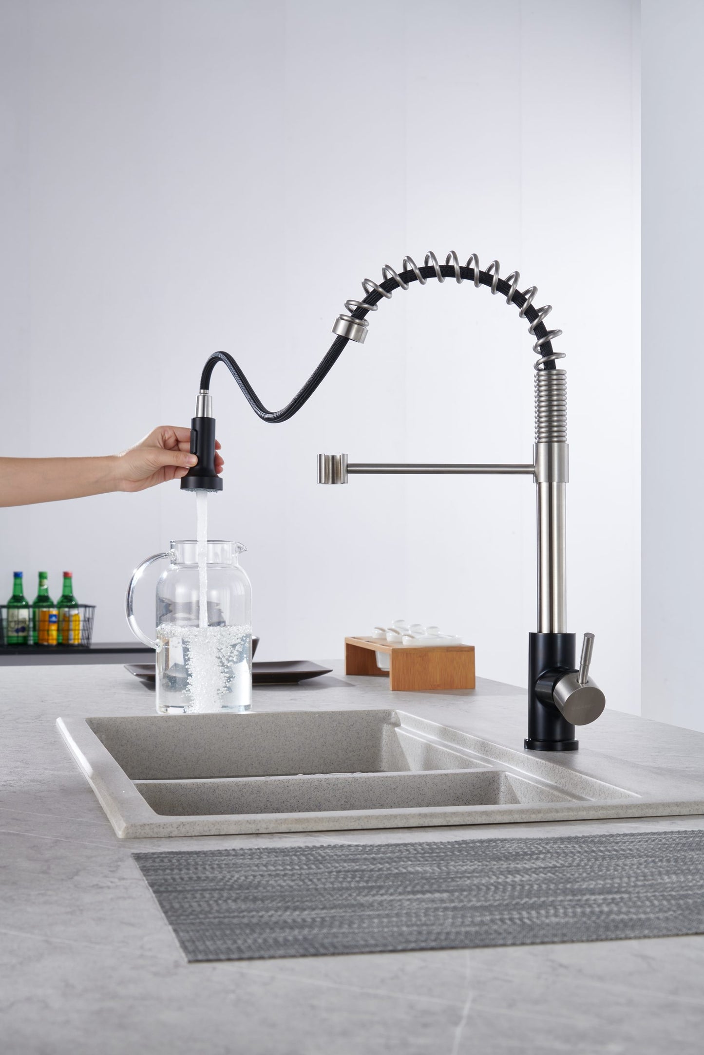 Grifo Monomando Extensible GASCO para Fregadero en Negro y Gris Mate - VERONA