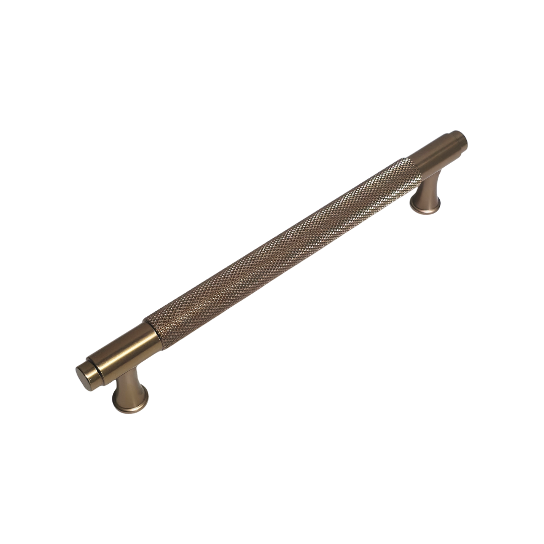 Tirador de asa de 7-½" bronce