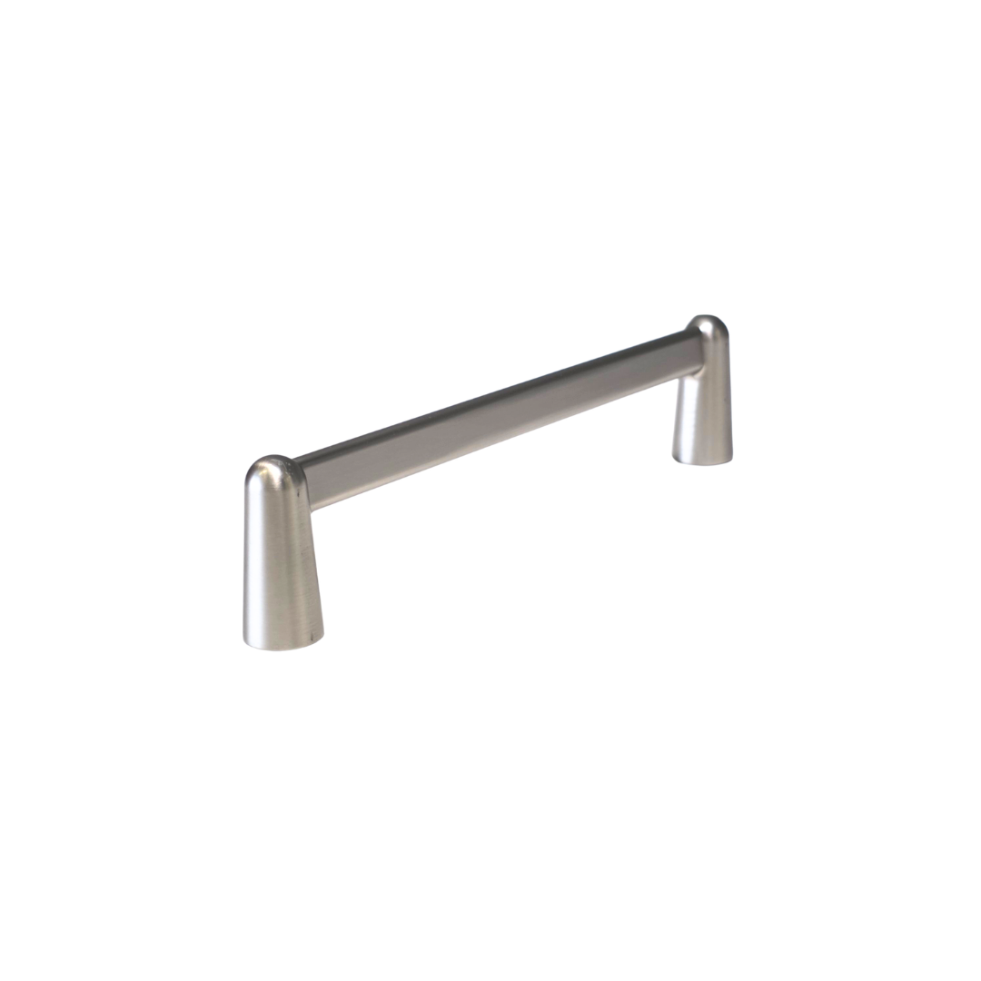 Tirador de asa de 5-½" satinado